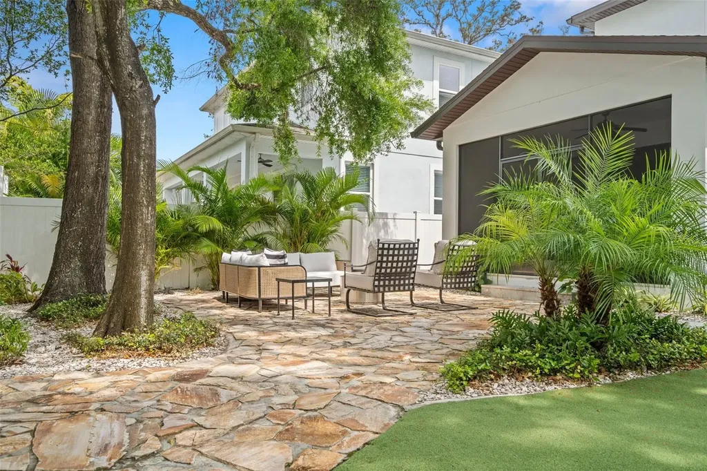 3106 N Woodrow Avenue Tampa FL 33603