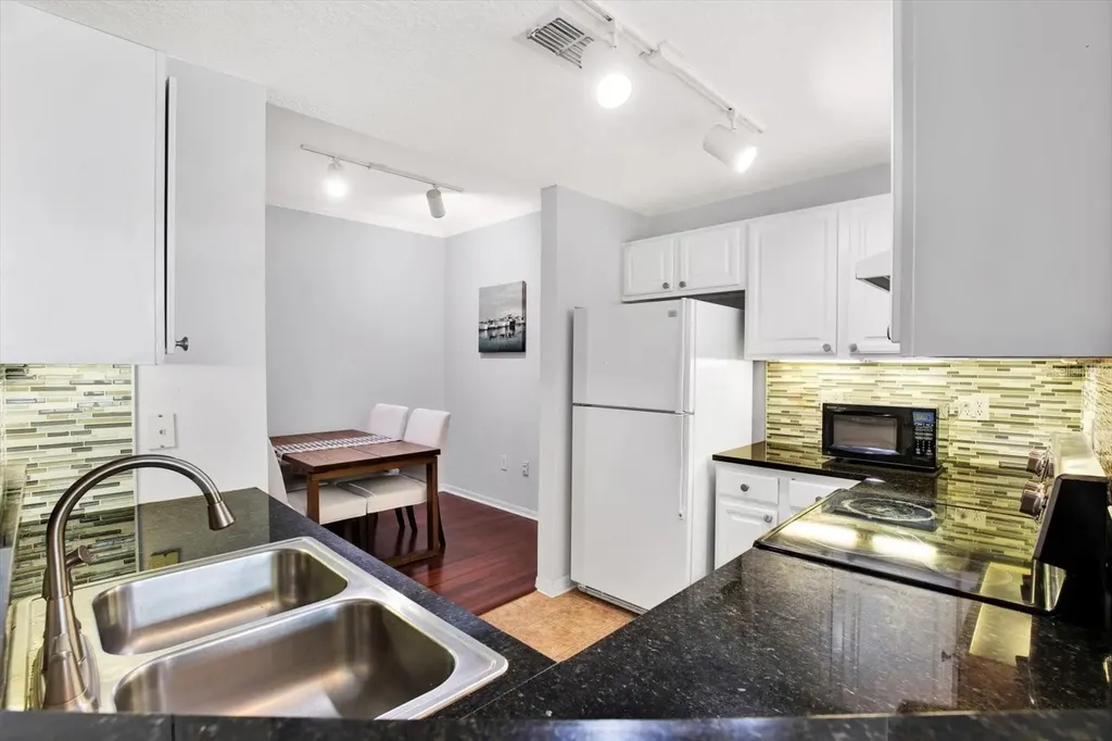 501 Knights Run Avenue Tampa FL 33602