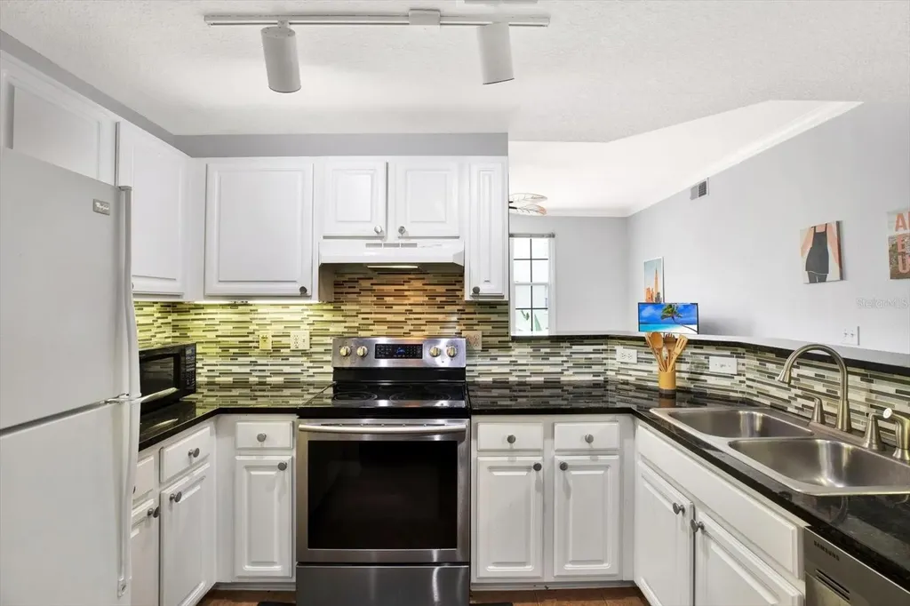 501 Knights Run Avenue Tampa FL 33602