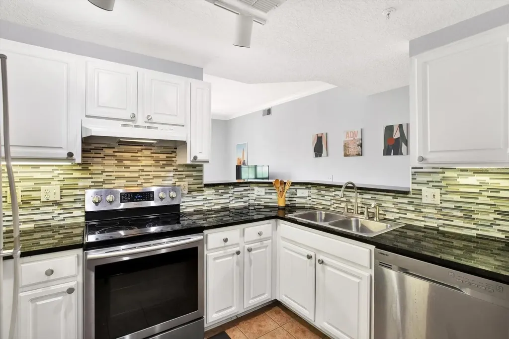 501 Knights Run Avenue Tampa FL 33602