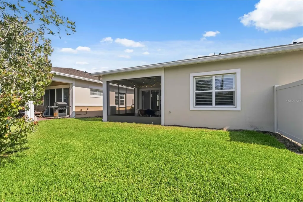 2305 Datura Loop St Cloud FL 34772