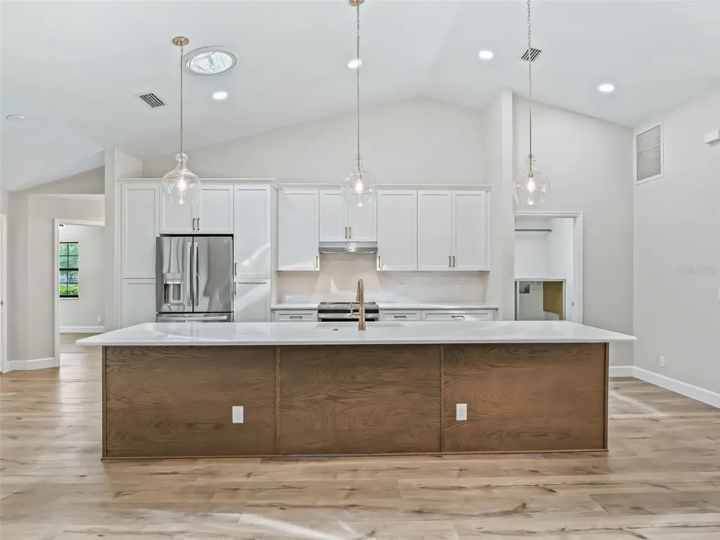 1325 NW 73rd Terrace Ocala FL 34482