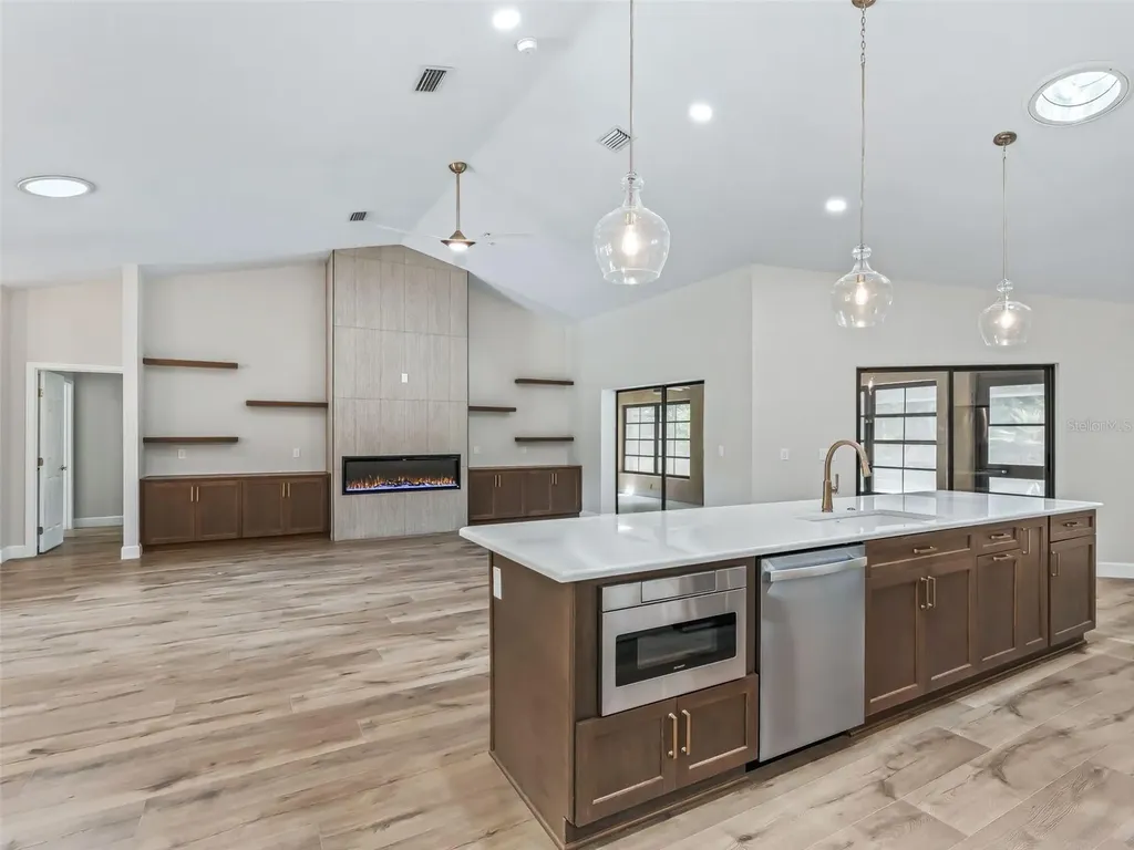 1325 NW 73rd Terrace Ocala FL 34482