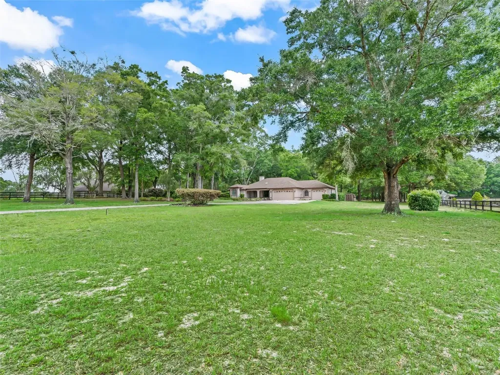 1325 NW 73rd Terrace Ocala FL 34482