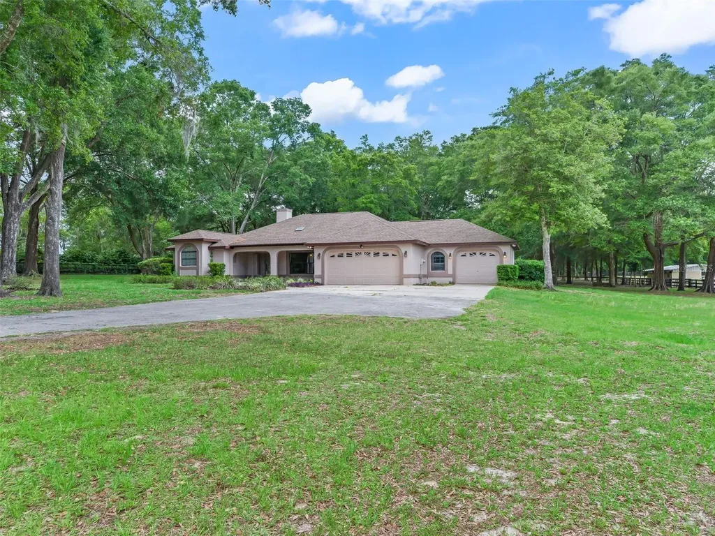 1325 NW 73rd Terrace Ocala FL 34482