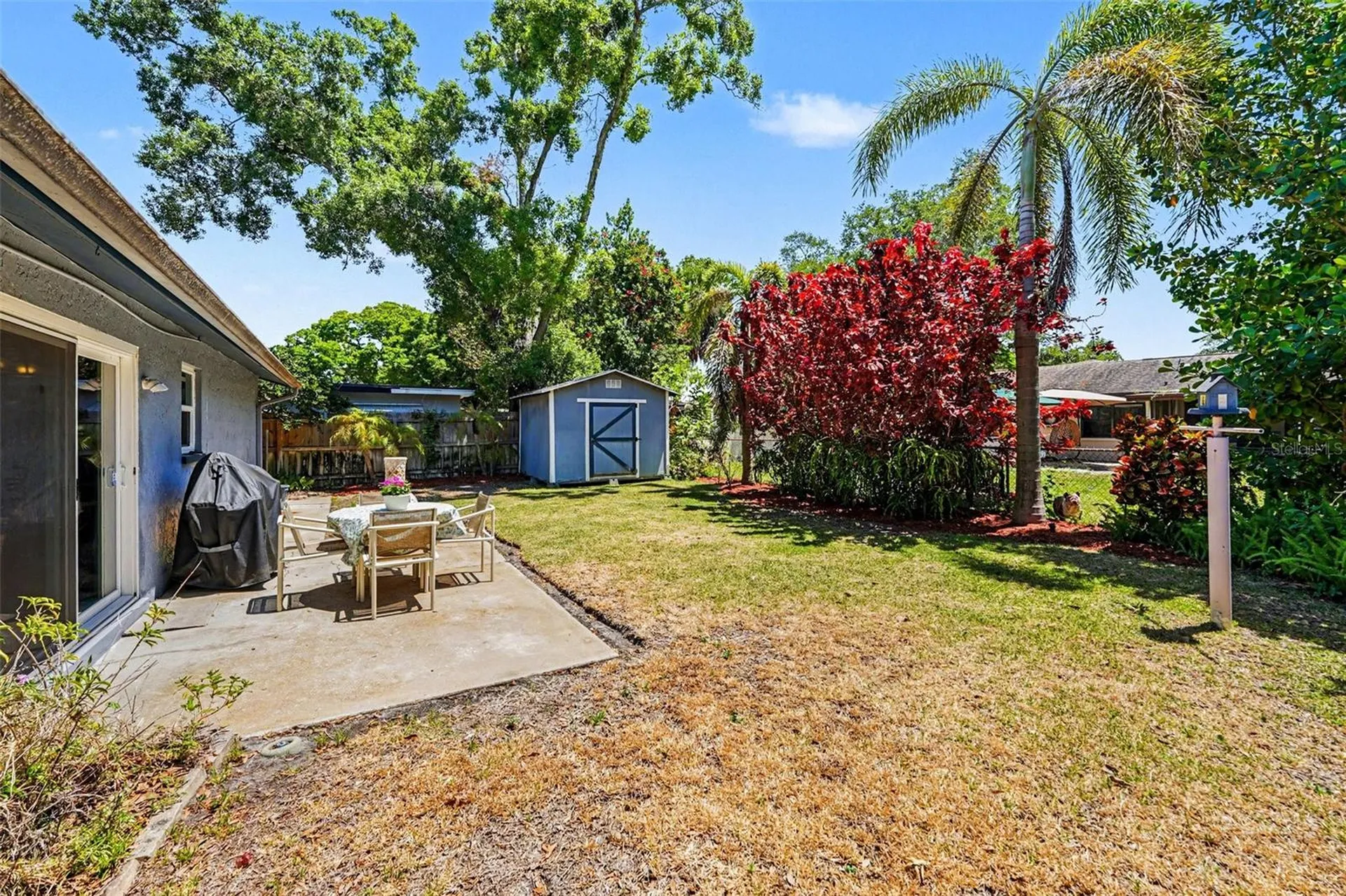 5923 Dunfries Street N St Petersburg FL 33709