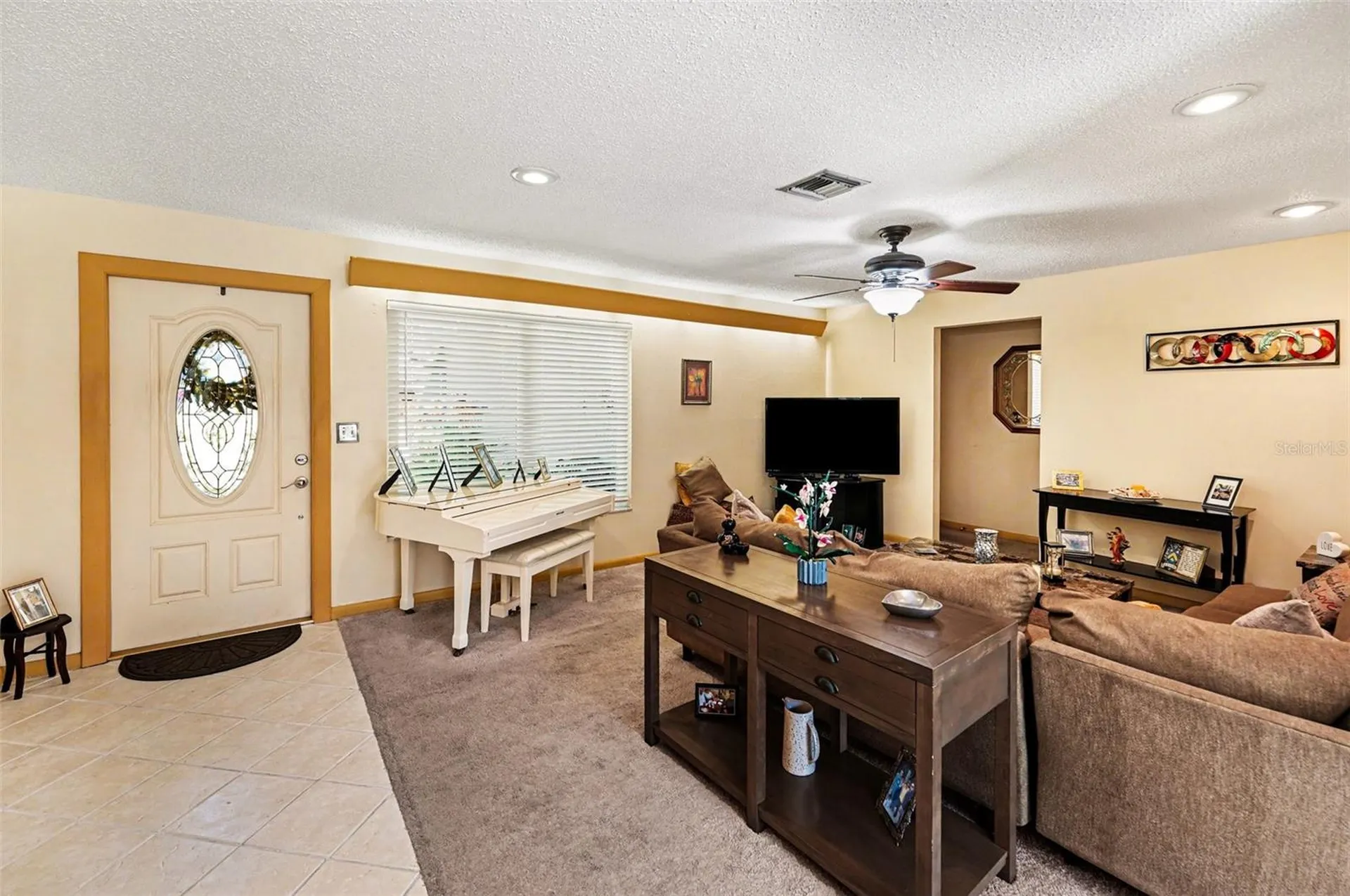 5923 Dunfries Street N St Petersburg FL 33709
