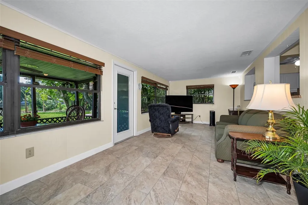 409 Graham Drive Clearwater FL 33765