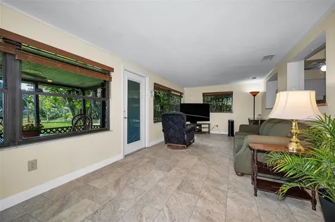 409 Graham Drive Clearwater FL 33765