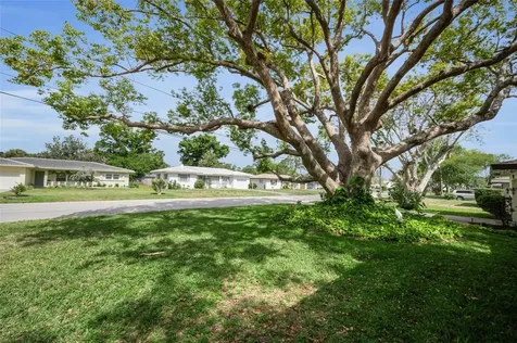 409 Graham Drive Clearwater FL 33765