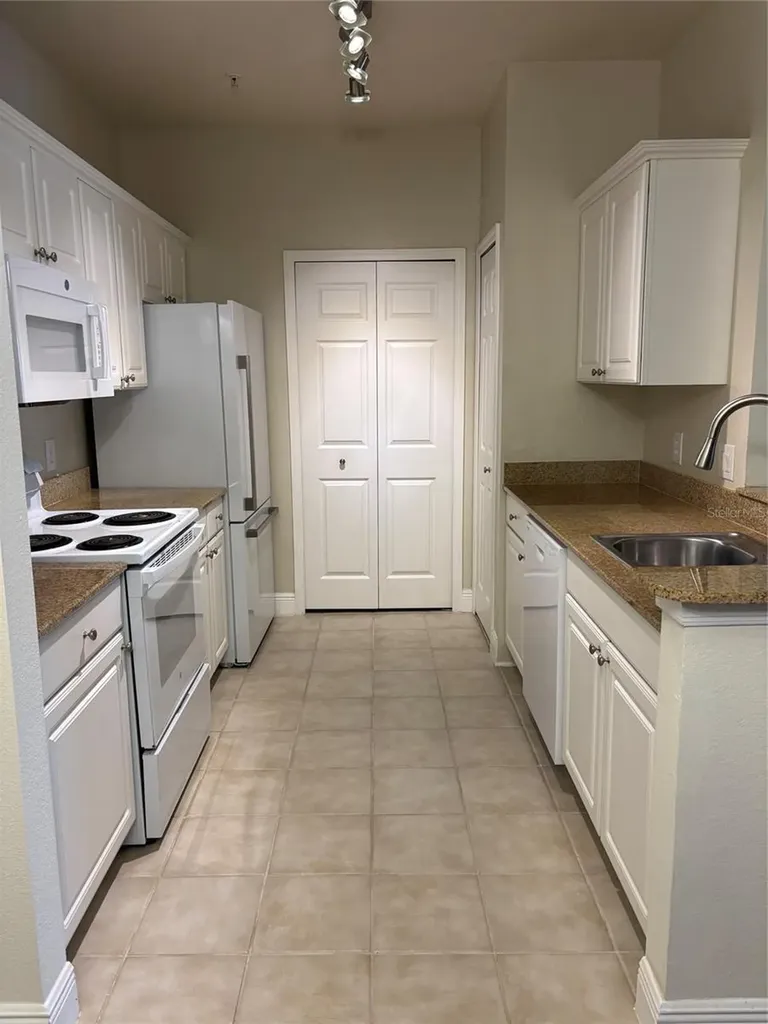 143 Southern Pecan Circle Winter Garden FL 34787