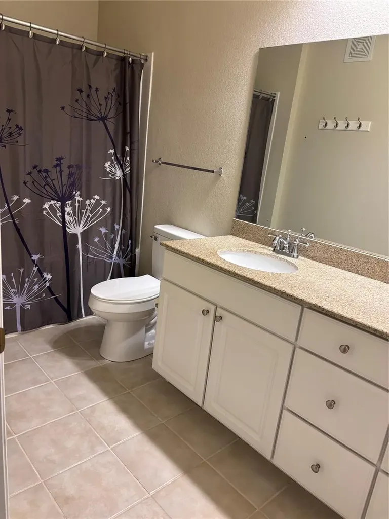 143 Southern Pecan Circle Winter Garden FL 34787