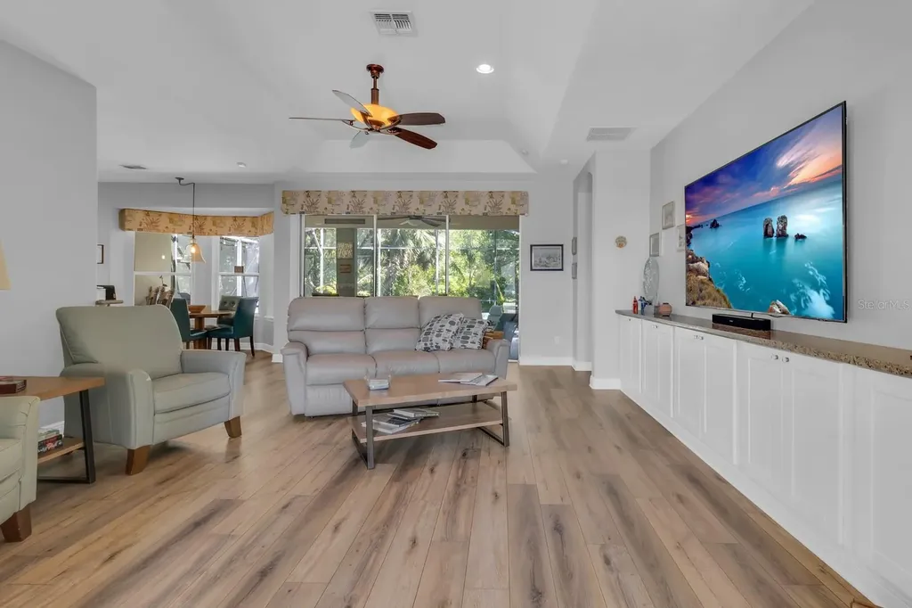 2336 Northumbria Drive Sanford FL 32771