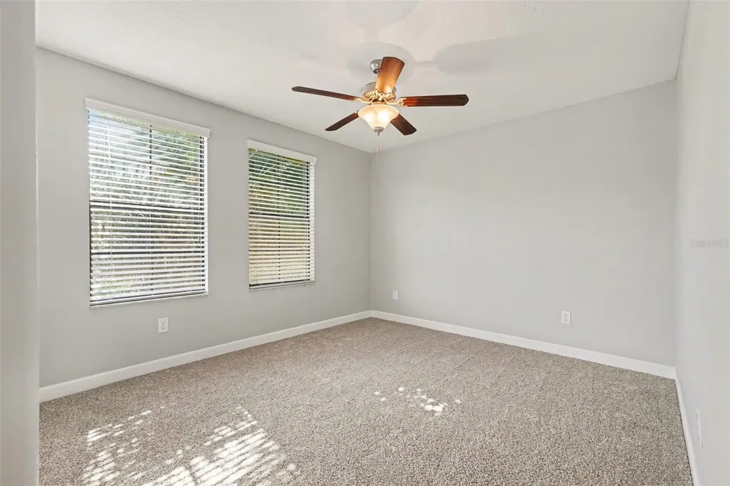 28522 E Pleasant Bay Loop Wesley Chapel FL 33543