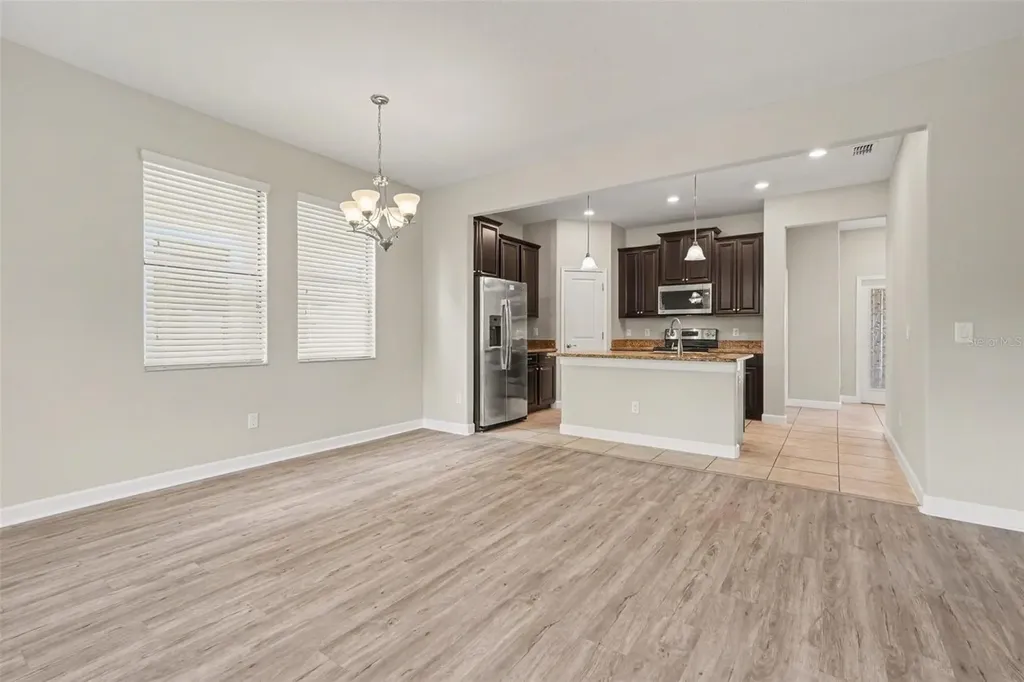 28522 E Pleasant Bay Loop Wesley Chapel FL 33543