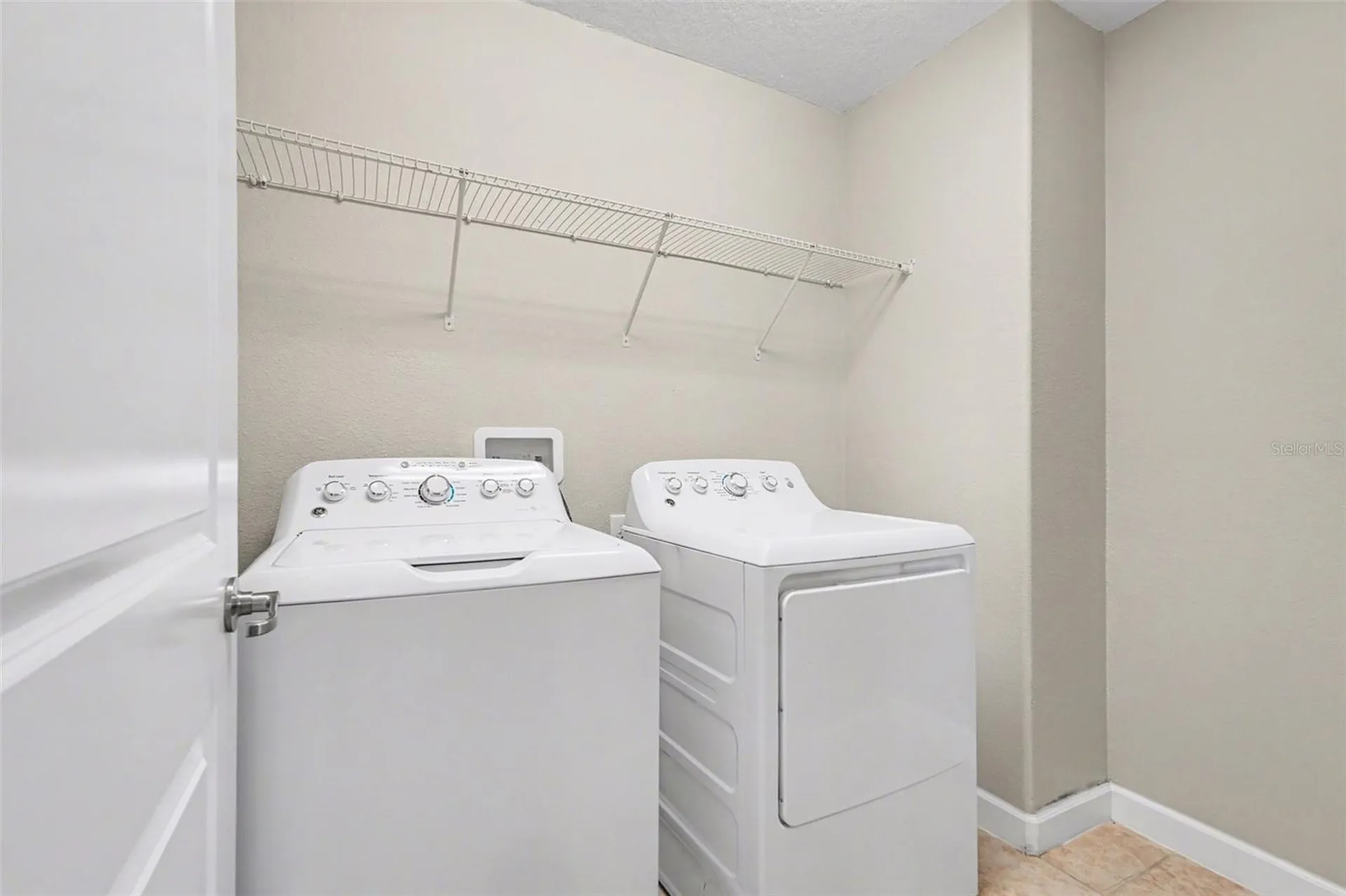 28522 E Pleasant Bay Loop Wesley Chapel FL 33543