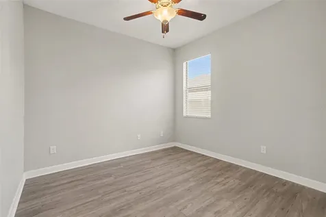 28522 E Pleasant Bay Loop Wesley Chapel FL 33543