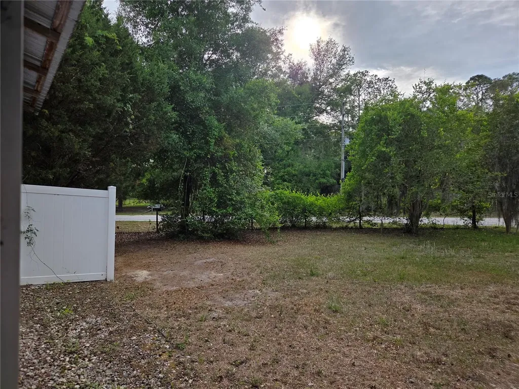 421 Margaret Street Bronson FL 32621