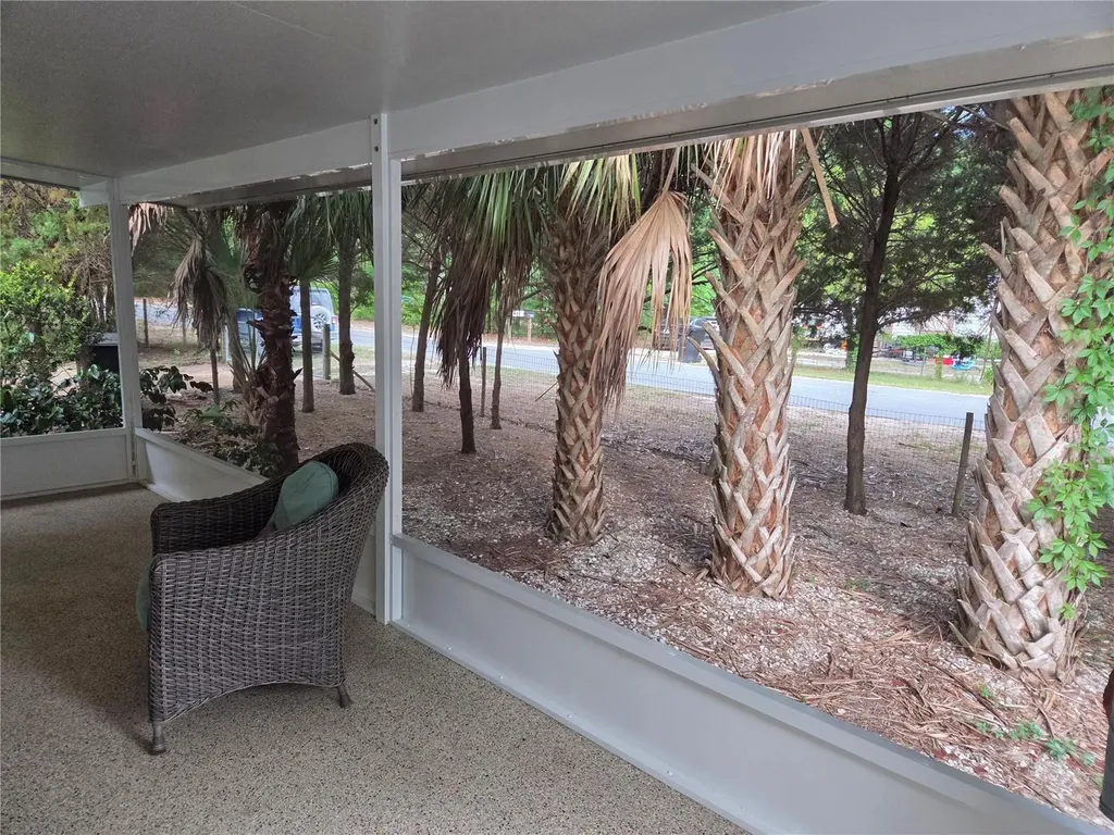 421 Margaret Street Bronson FL 32621