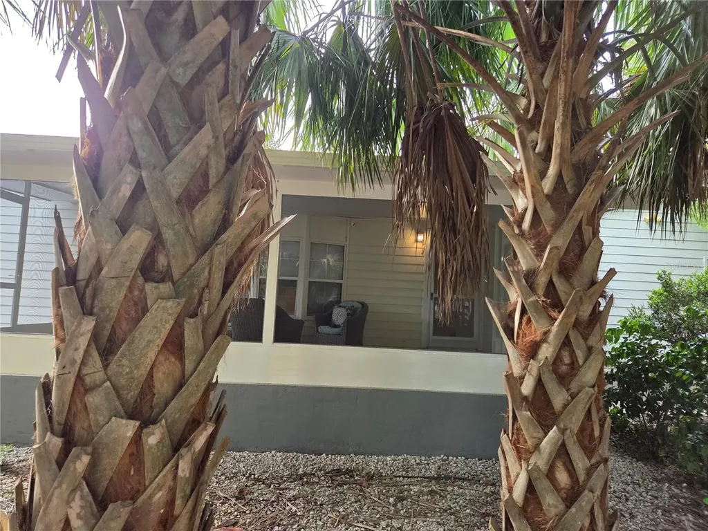 421 Margaret Street Bronson FL 32621