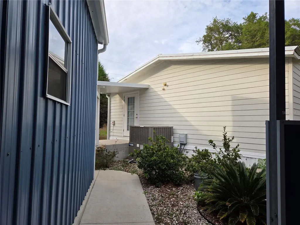 421 Margaret Street Bronson FL 32621