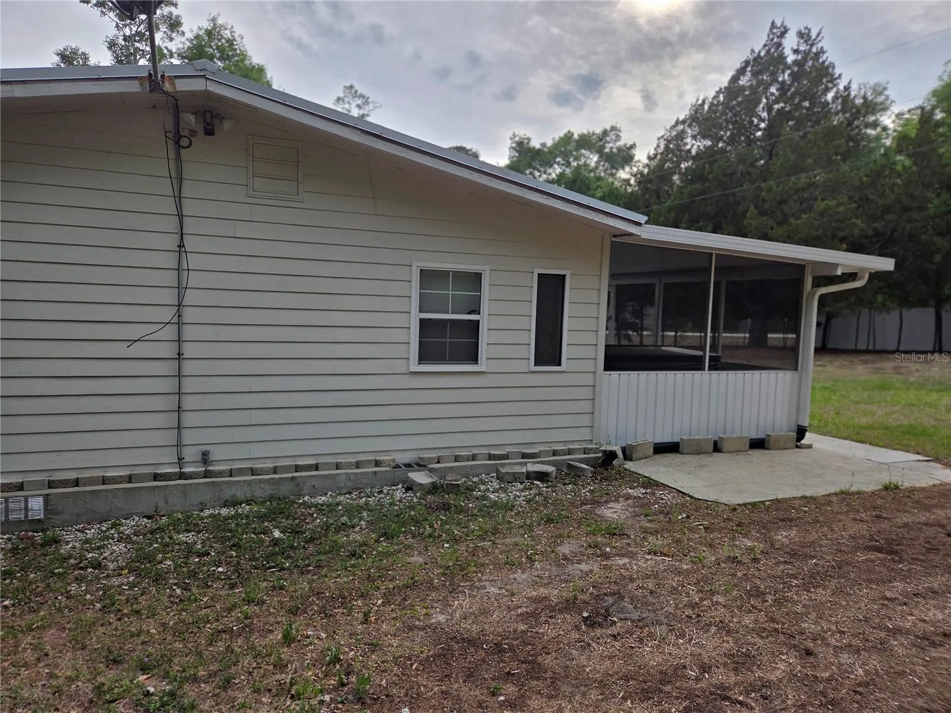 421 Margaret Street Bronson FL 32621