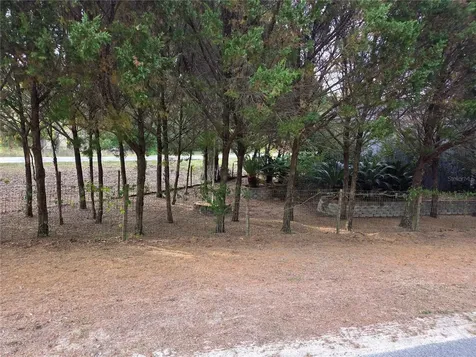 421 Margaret Street Bronson FL 32621
