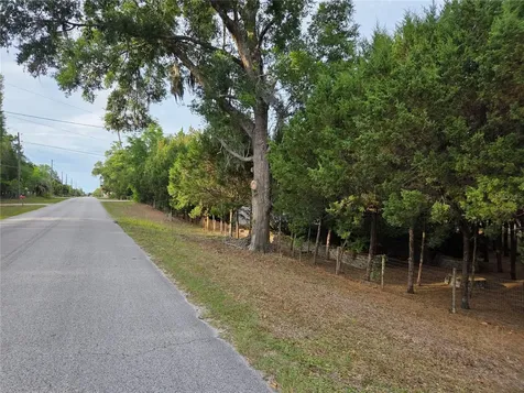 421 Margaret Street Bronson FL 32621