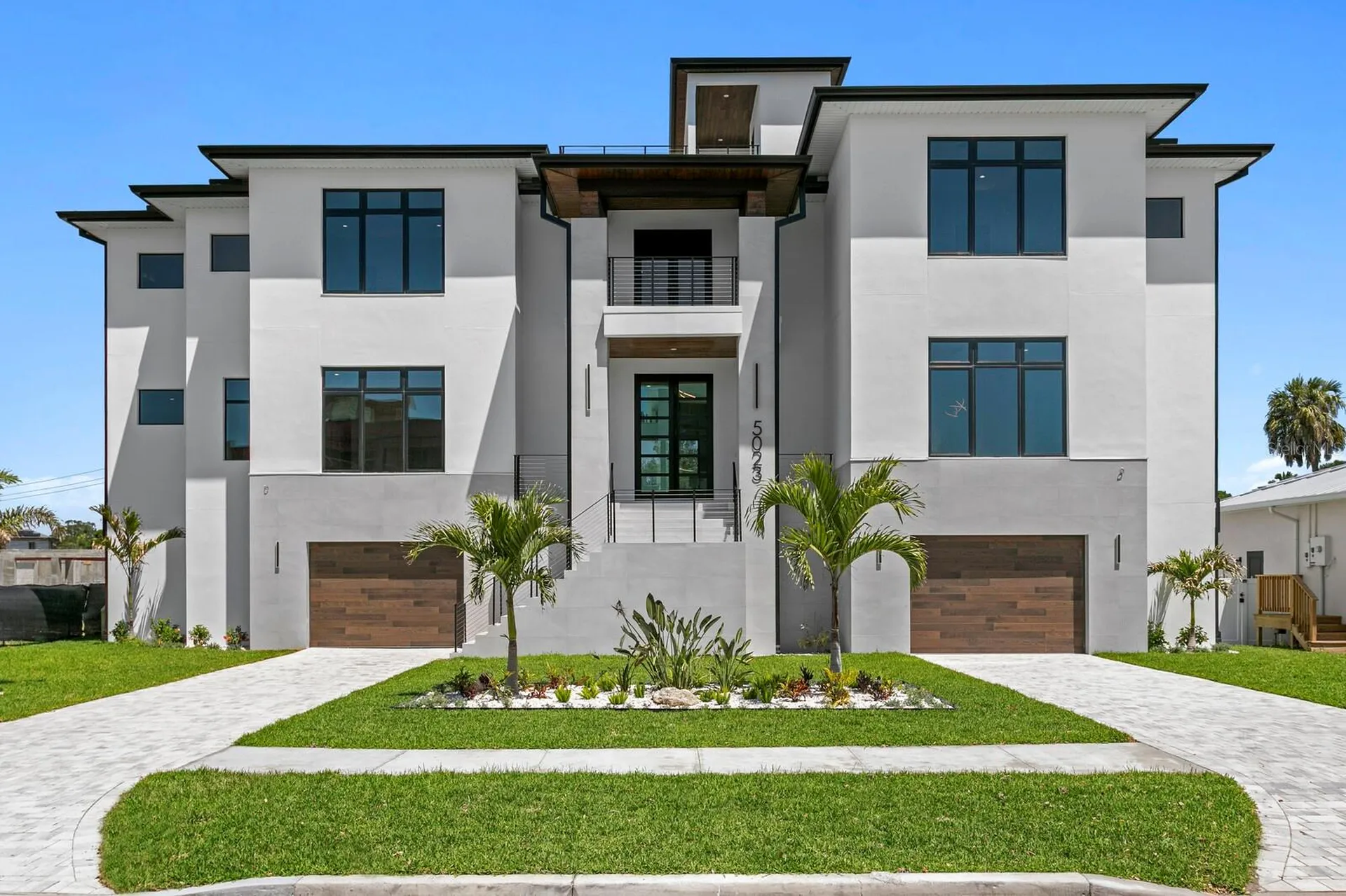 5023 W Leona Street Tampa FL 33629