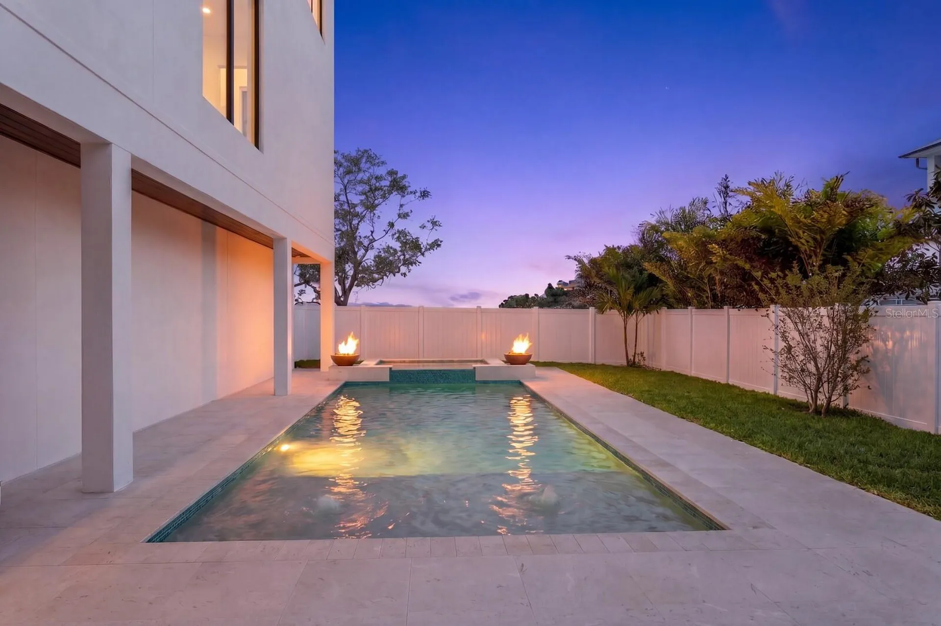 5023 W Leona Street Tampa FL 33629