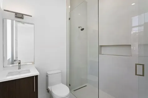 5023 W Leona Street Tampa FL 33629