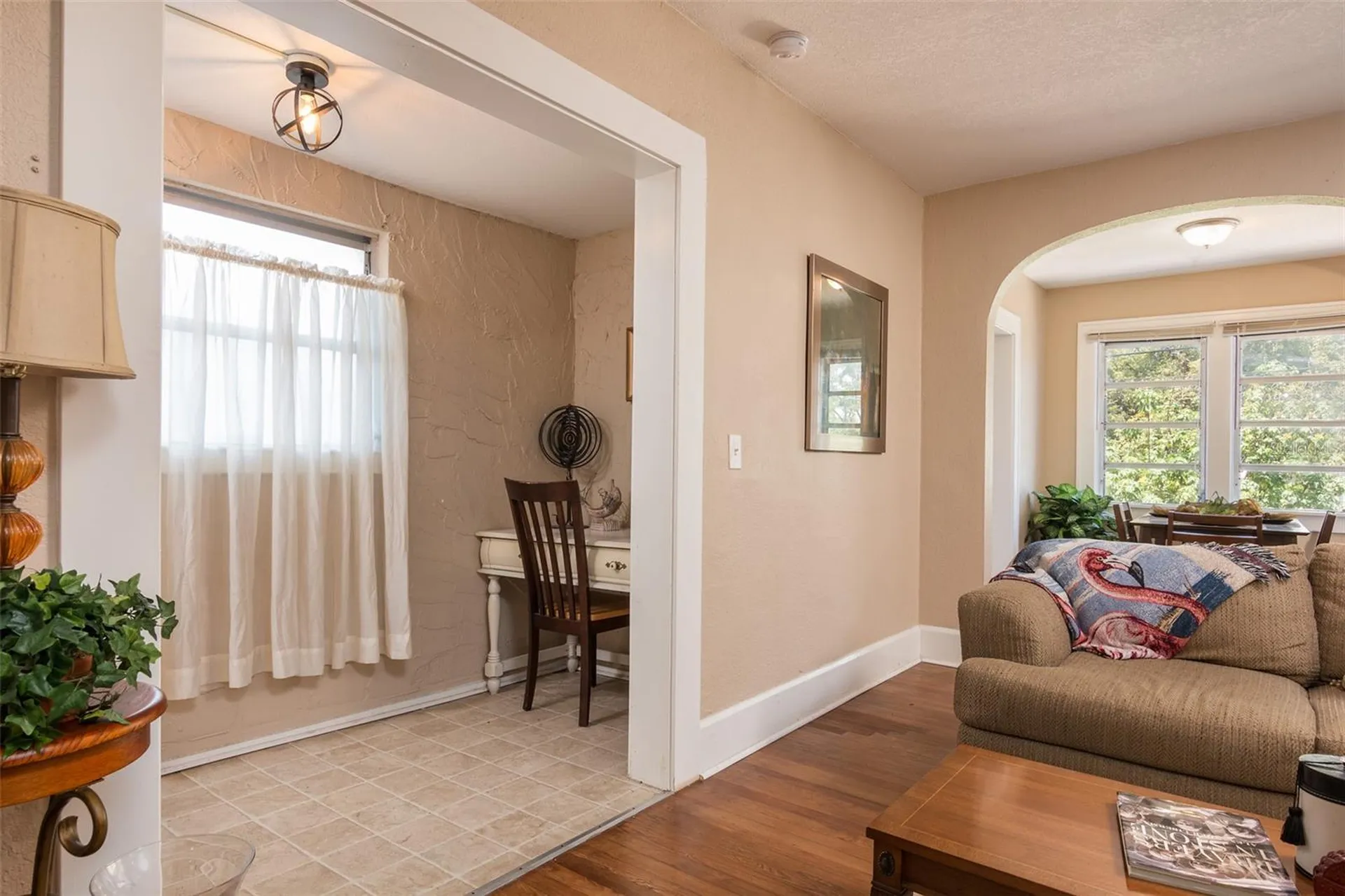 3655 N 1st (upper Unit) Avenue St Petersburg FL 33713