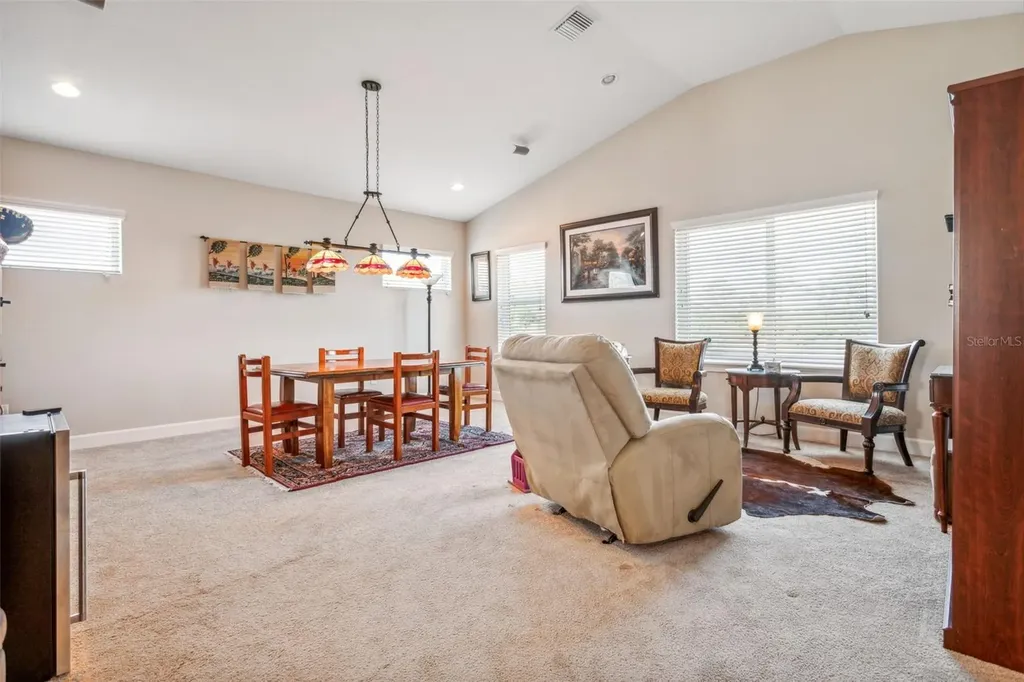 8530 Grand Alberato Road Tampa FL 33647
