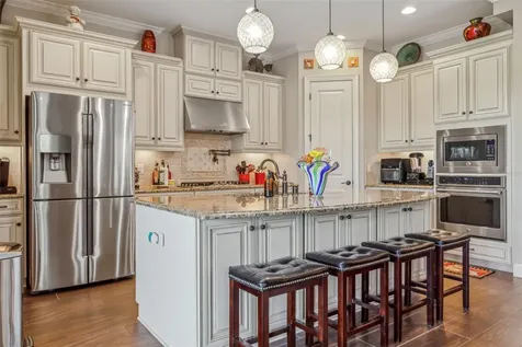 8530 Grand Alberato Road Tampa FL 33647