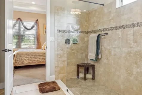 8530 Grand Alberato Road Tampa FL 33647