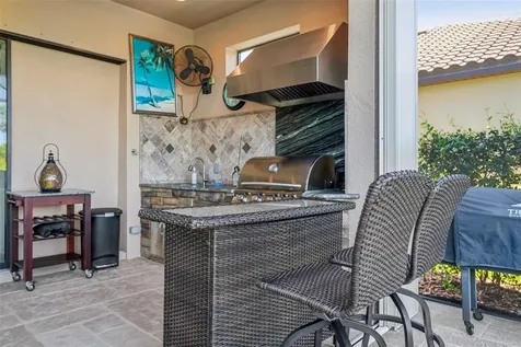 8530 Grand Alberato Road Tampa FL 33647