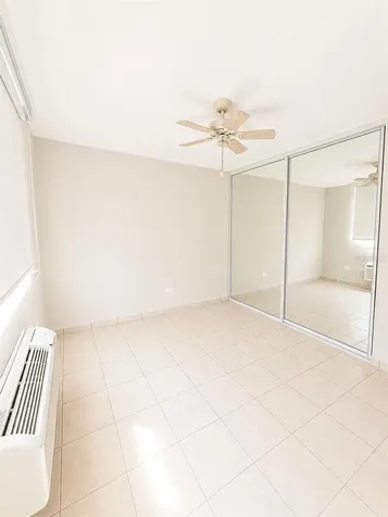 Avenue San Ignacio Prados Del Monte Guaynabo PR 00969
