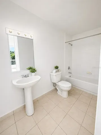 Avenue San Ignacio Prados Del Monte Guaynabo PR 00969