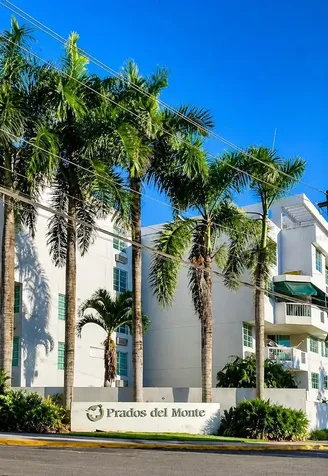 Avenue San Ignacio Prados Del Monte Guaynabo PR 00969