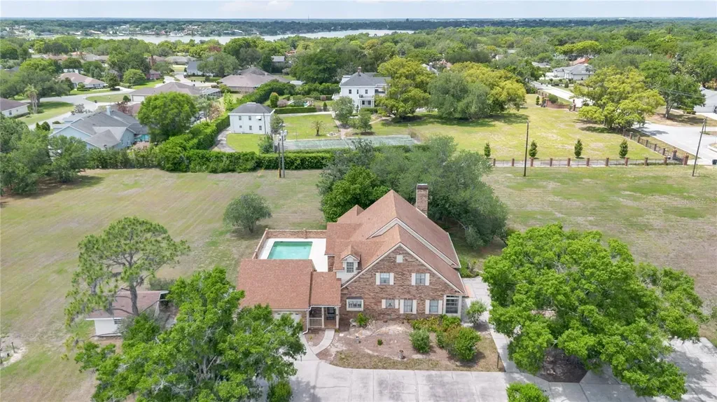 2105 Clubhouse Road Lakeland FL 33813