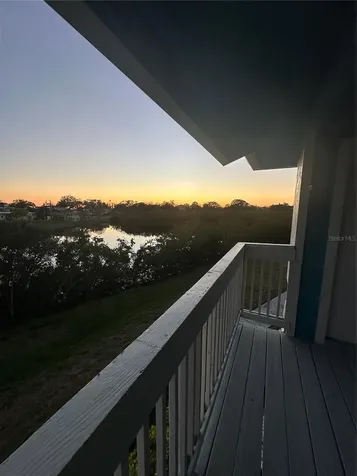 455 Alt 19 S Palm Harbor FL 34683