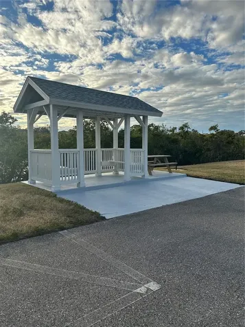 455 Alt 19 S Palm Harbor FL 34683