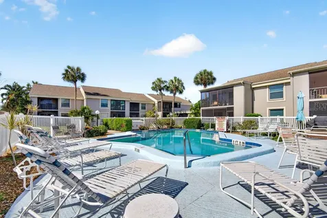 5934 7th Avenue W Bradenton FL 34209