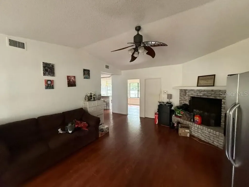 684 Stratford Drive Deland FL 32724