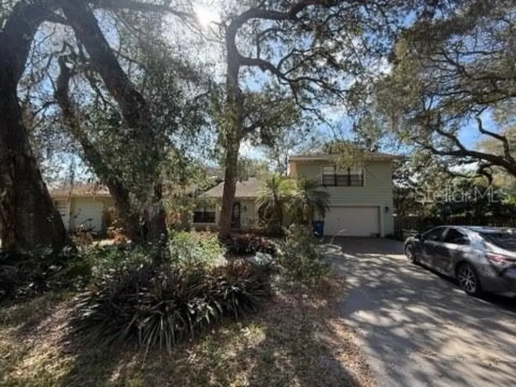 684 Stratford Drive Deland FL 32724