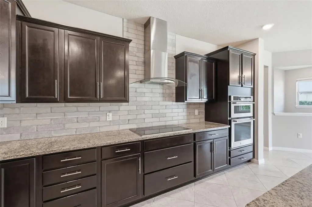18760 Birchwood Groves Drive Lutz FL 33558
