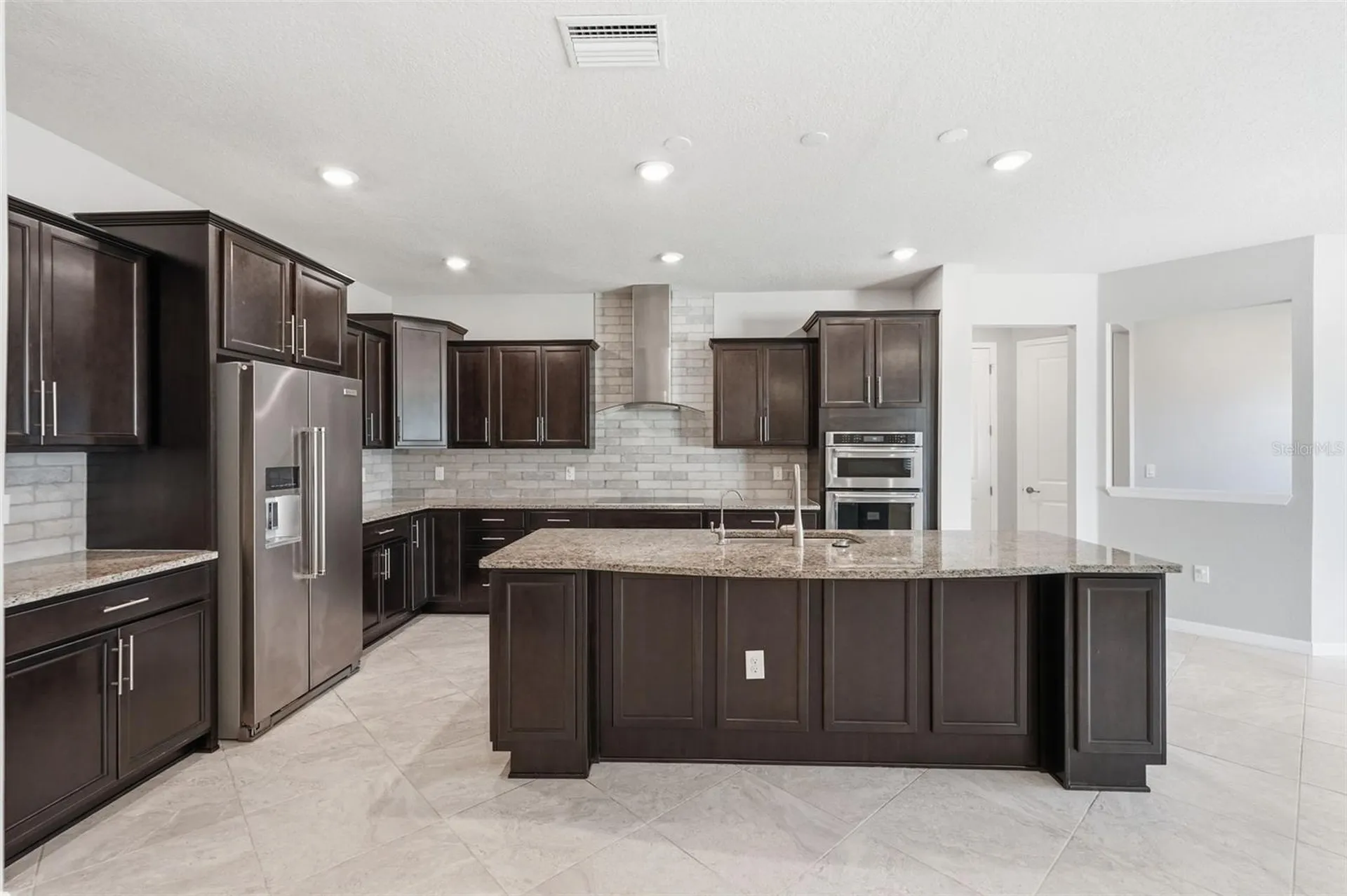 18760 Birchwood Groves Drive Lutz FL 33558
