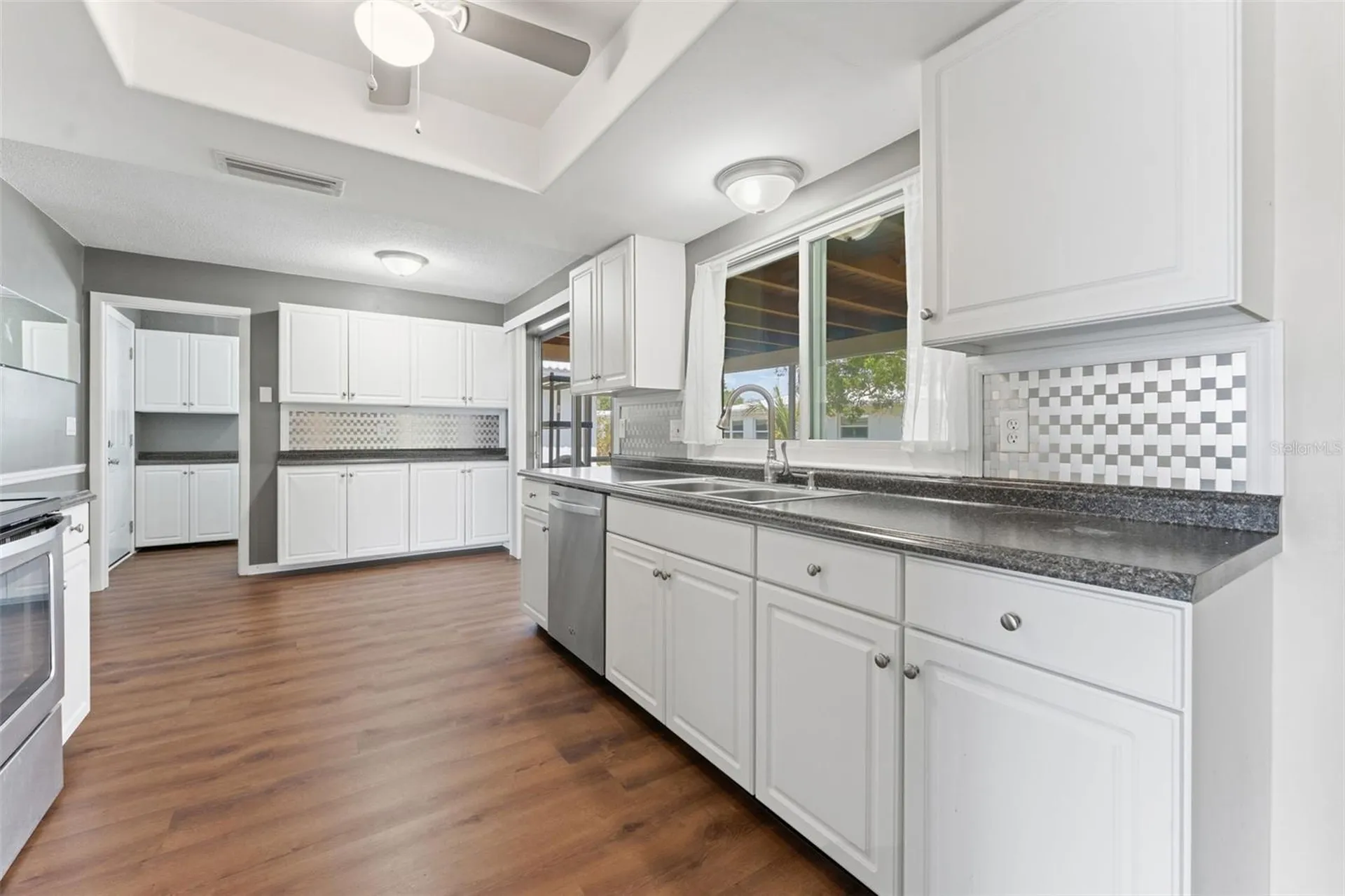 4517 101st Avenue N Pinellas Park FL 33782