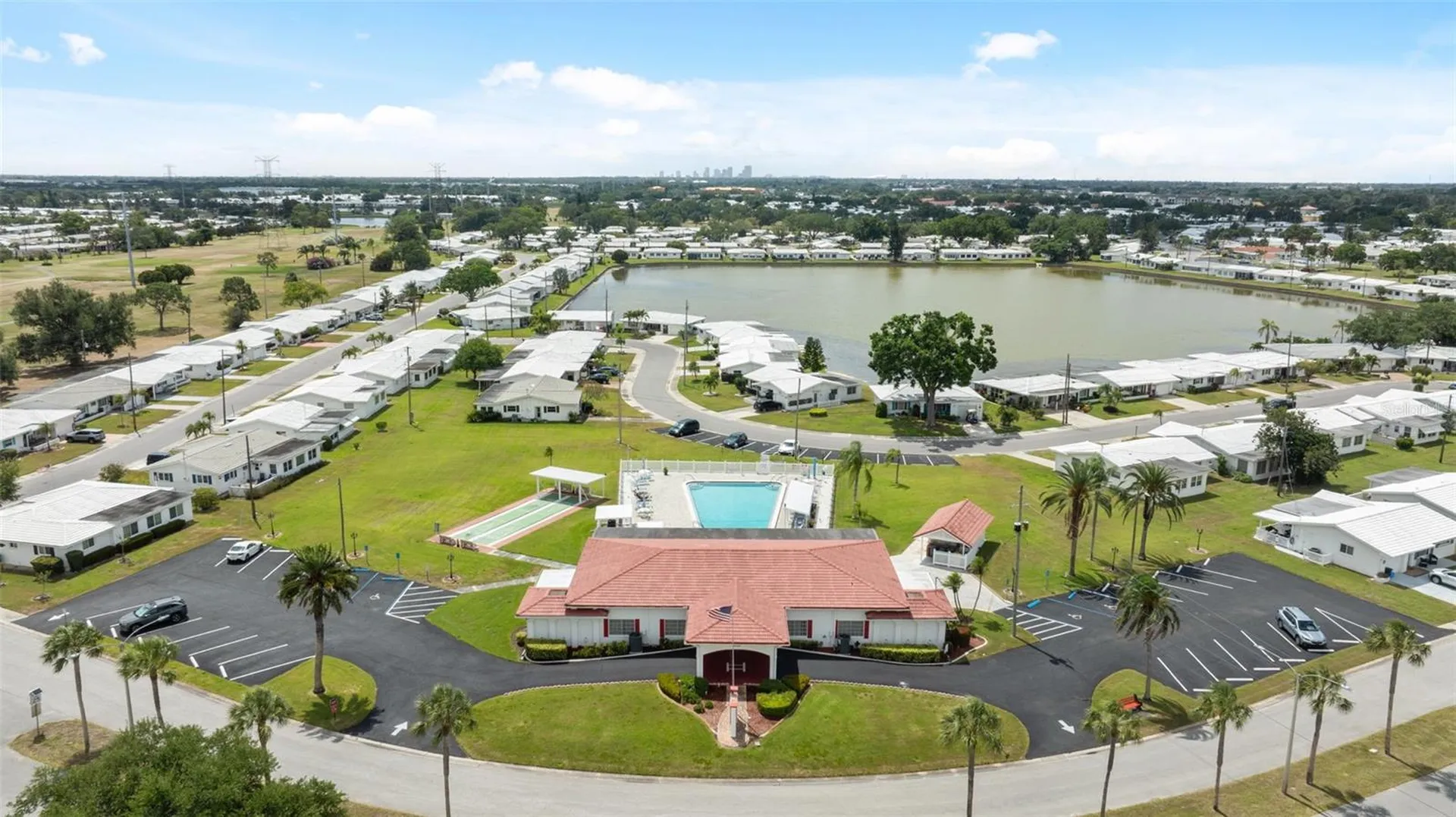 4517 101st Avenue N Pinellas Park FL 33782
