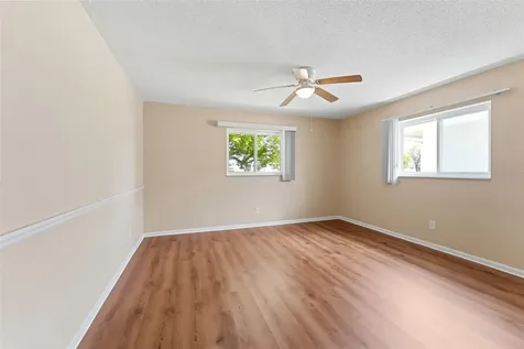 4517 101st Avenue N Pinellas Park FL 33782
